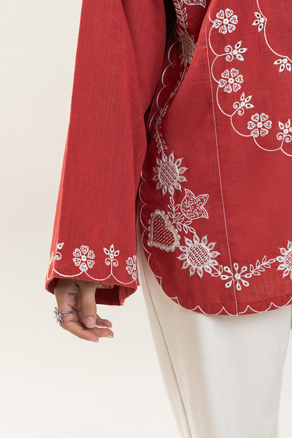 EMBROIDERED TWO WAY SLUB TOP (PRET)