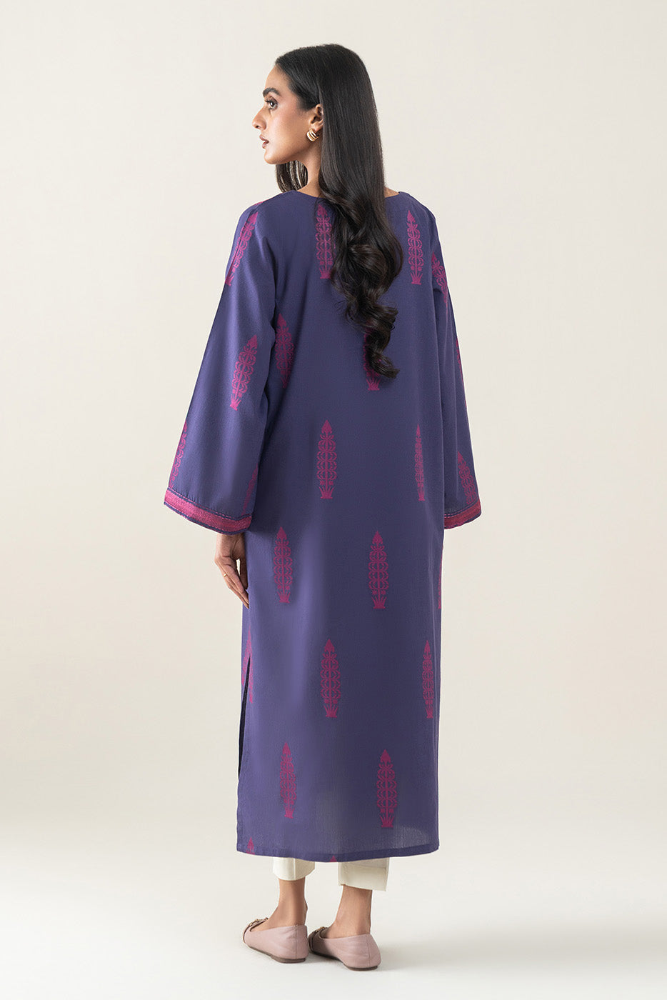 EMBROIDERED JACQUARD SHIRT (PRET)