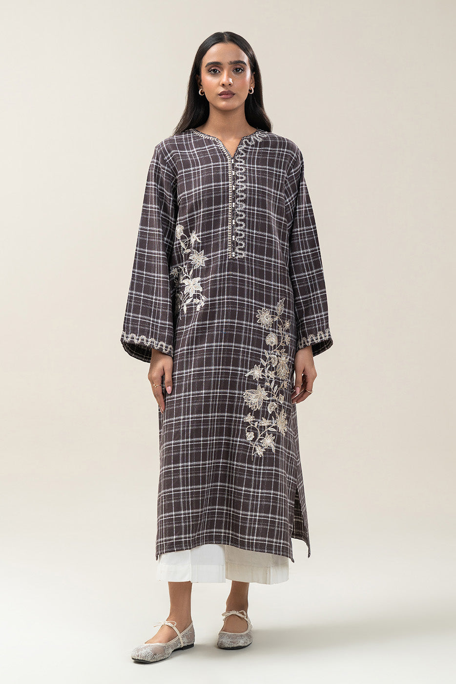 EMBROIDERED DOBBY SHIRT (PRET)