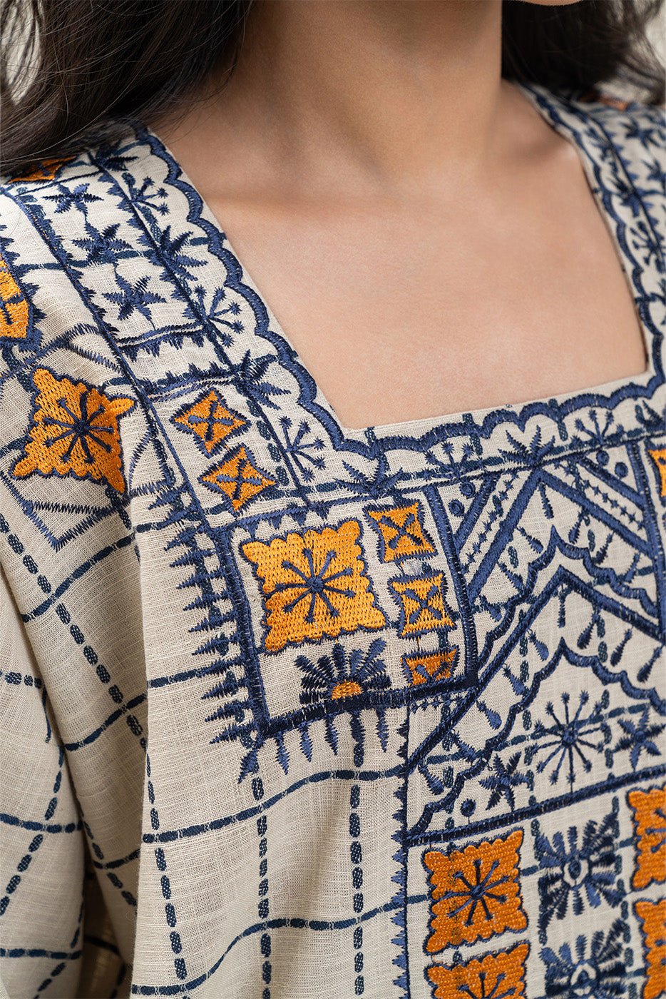 2 PIECE EMBROIDERED KHADDAR JACQUARD SUIT (PRET)