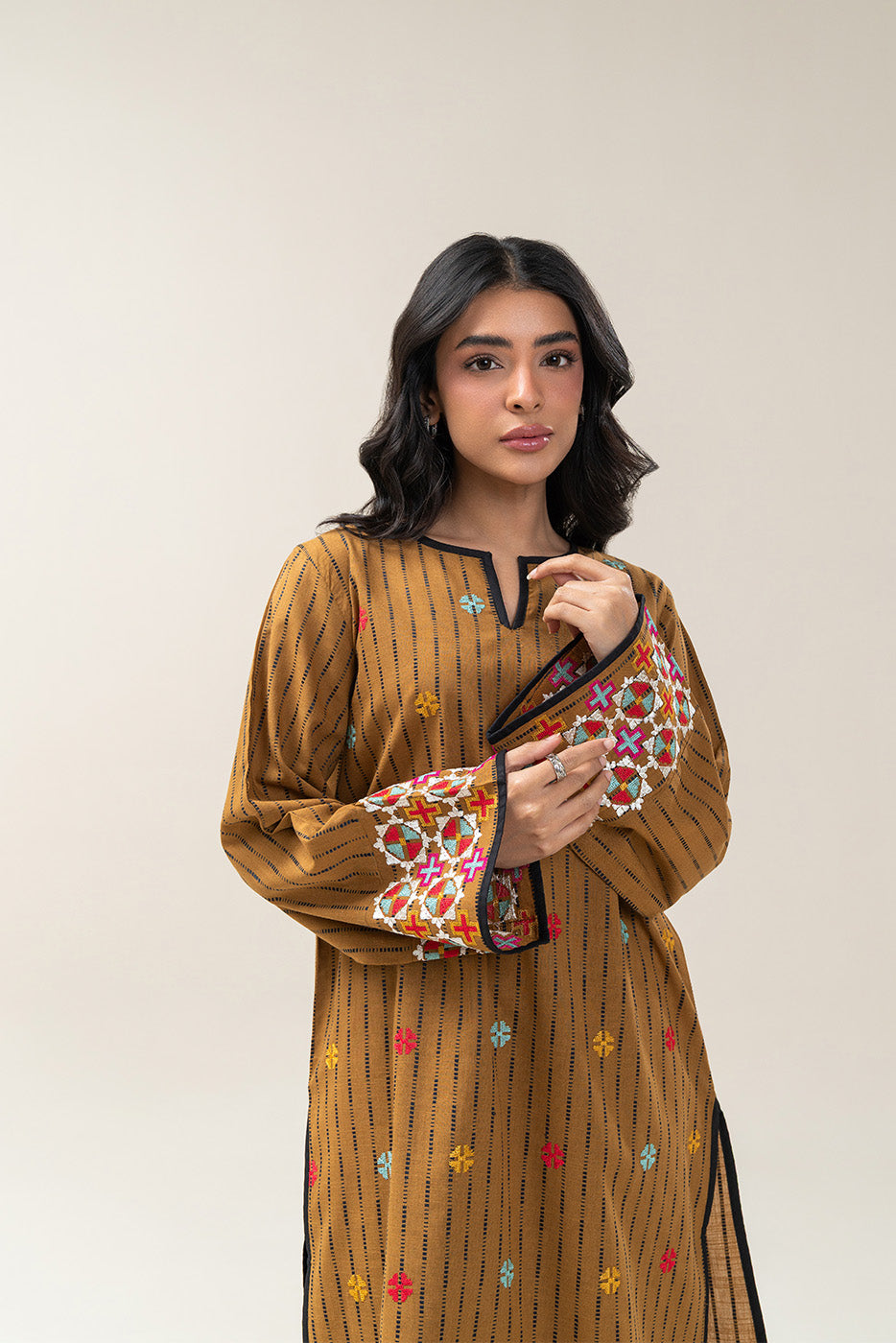 2 PIECE EMBROIDERED KHADDAR JACQUARD SUIT (PRET)