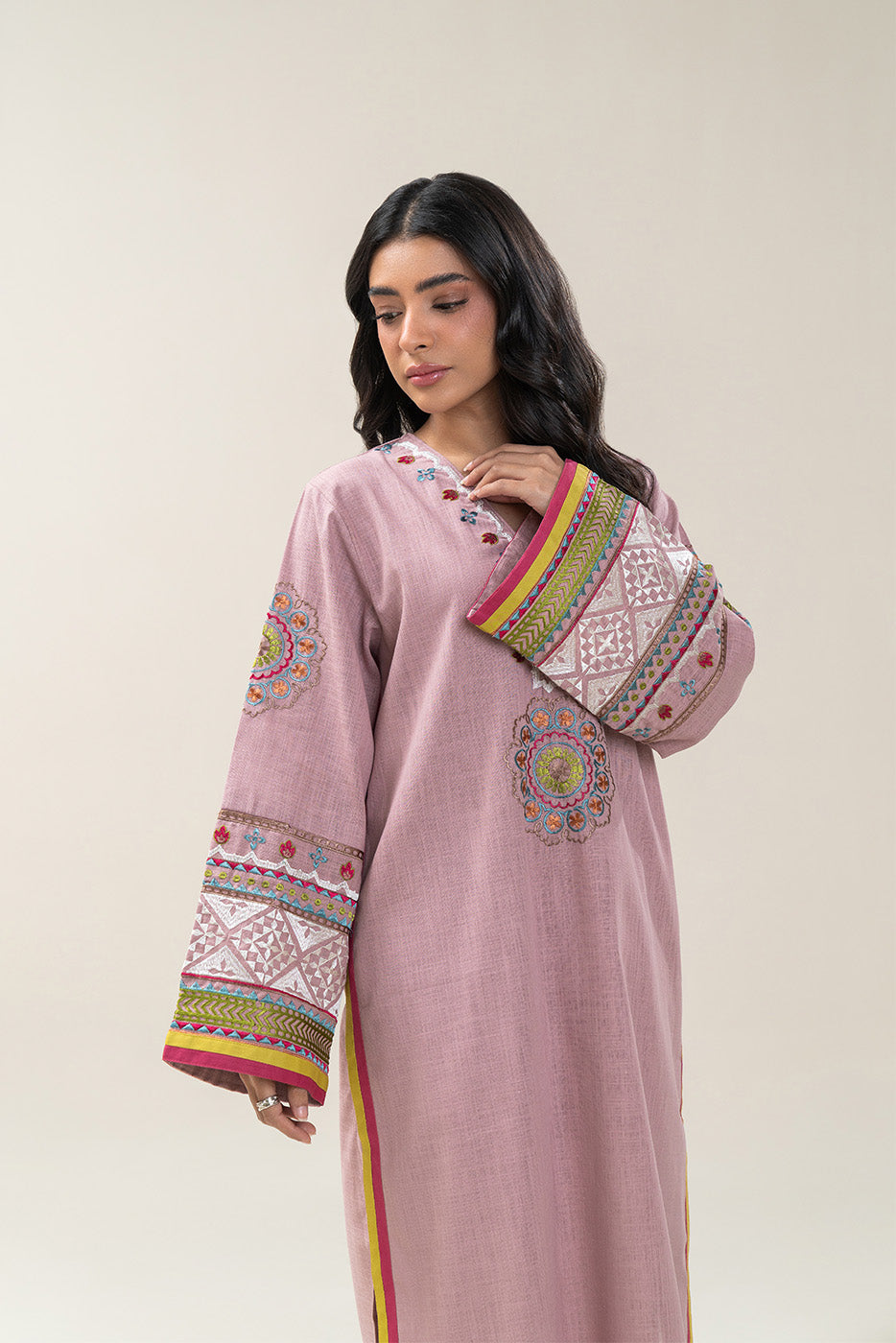 2 PIECE EMBROIDERED TWO WAY SLUB SUIT (PRET)