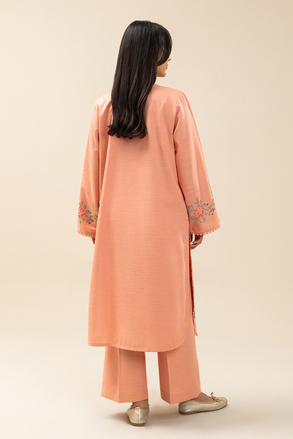 2 PIECE EMBROIDERED SLUB KHADDAR SUIT (PRET)