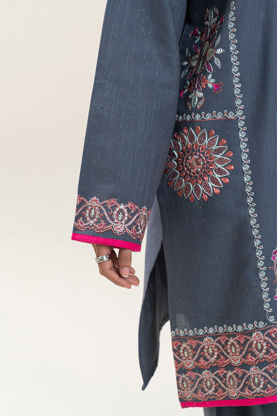 2 PIECE EMBROIDERED KHADDAR SUIT (PRET)