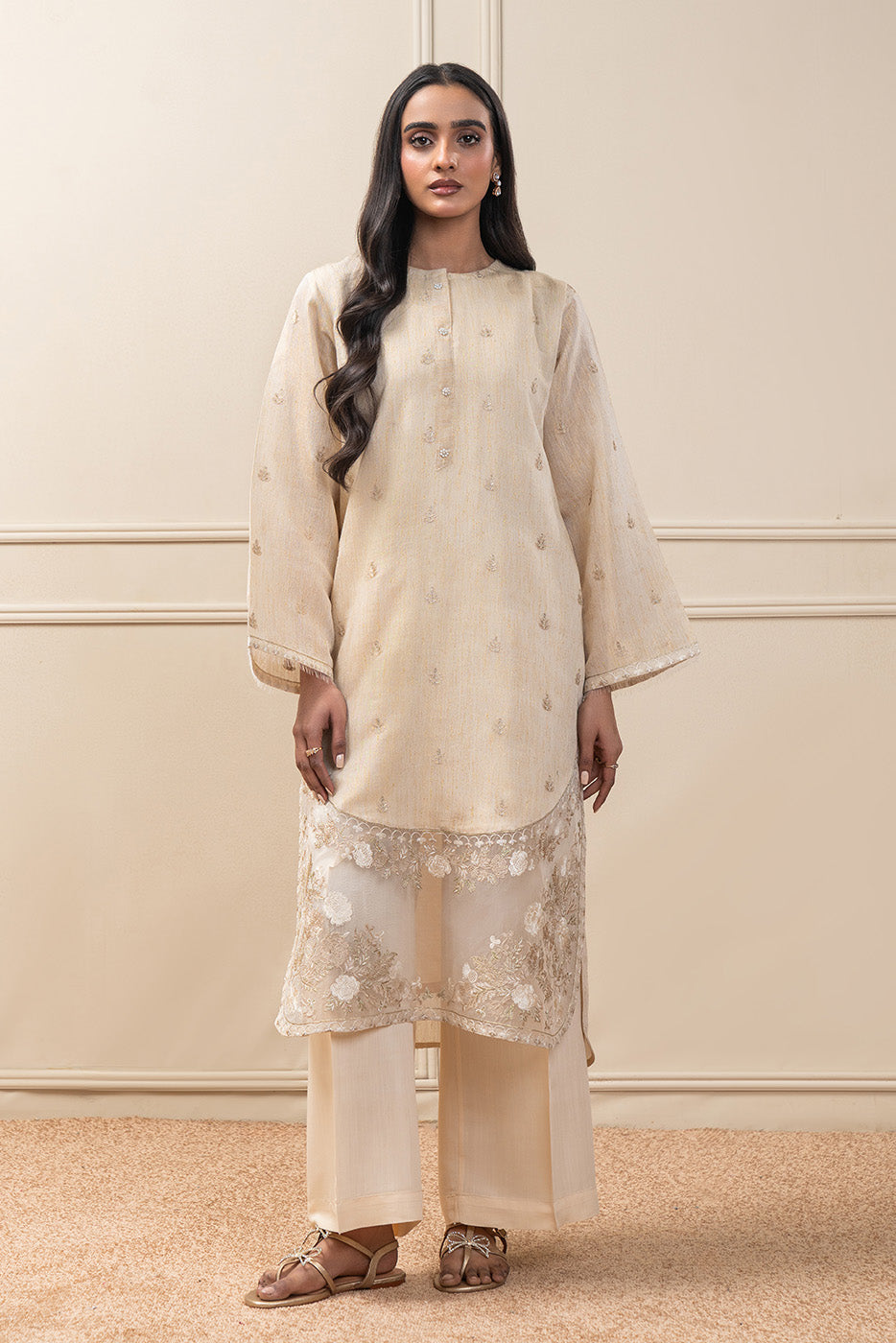 2 PIECE EMBROIDERED GOLD ZARI SUIT (PRET)