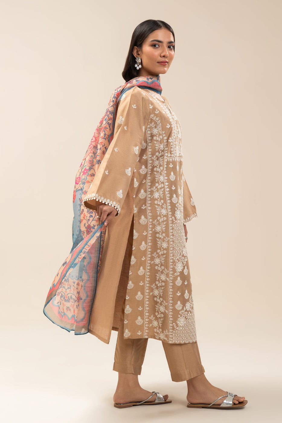 3 PIECE EMBROIDERED TWO TONE SUIT (PRET)