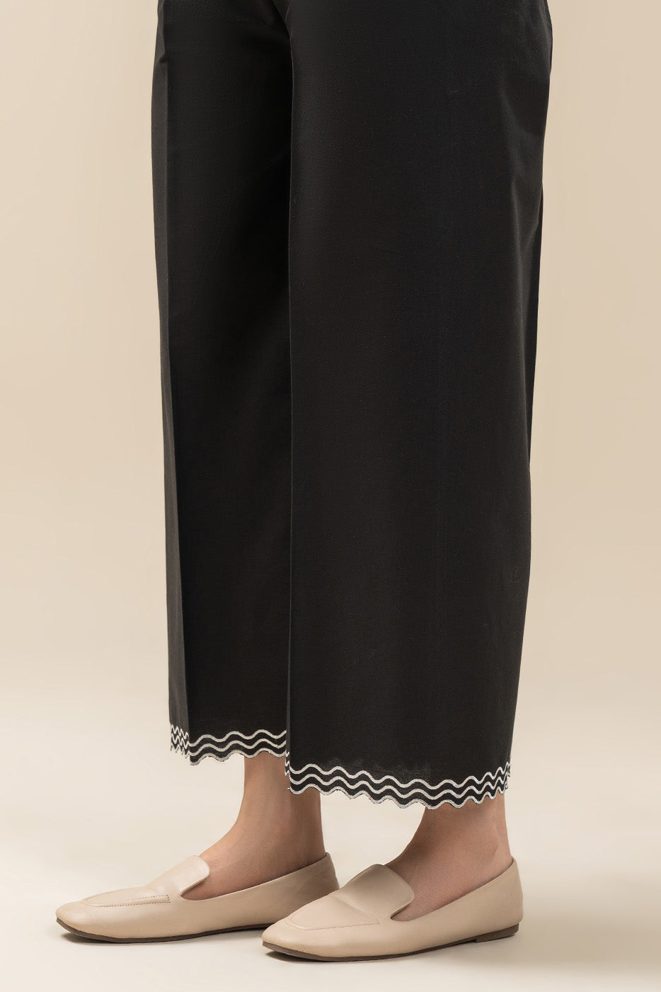 EMBROIDERED CULOTTE PANTS