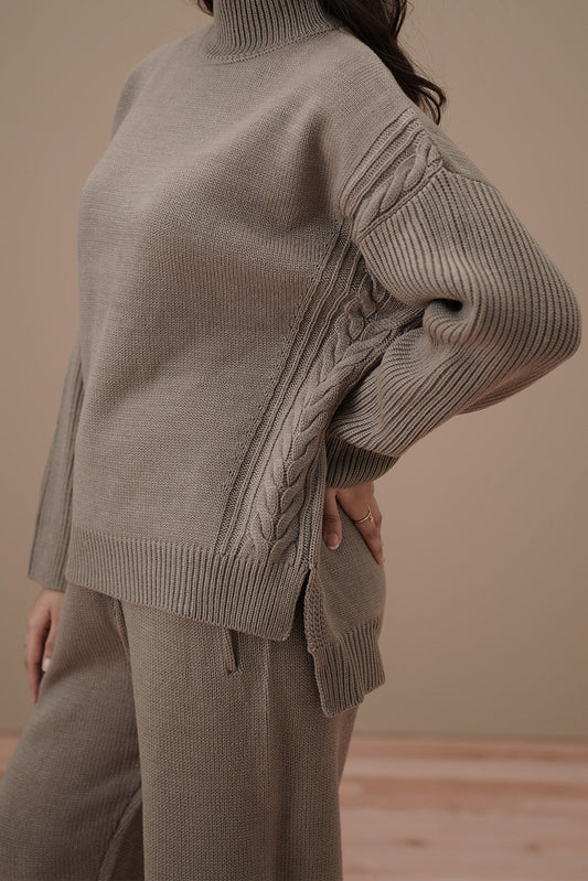 MOCK NECK CABLE-KNIT PULLOVER