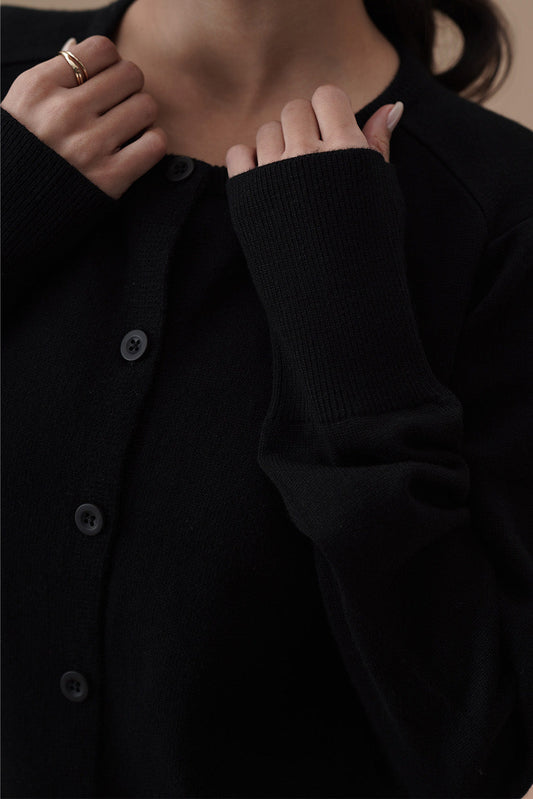 SLIM FIT CREW NECK CARDIGAN