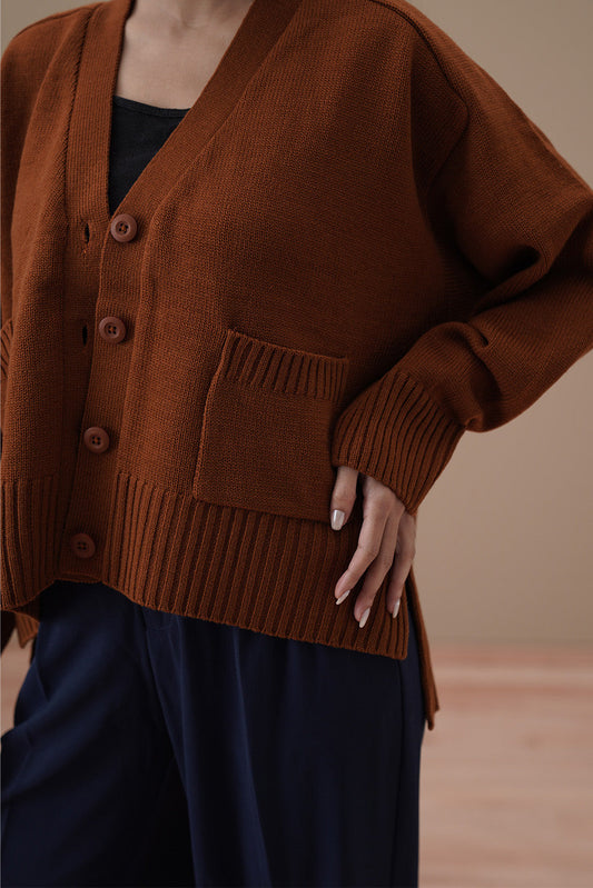 V-NECK CROPPED CARDIGAN