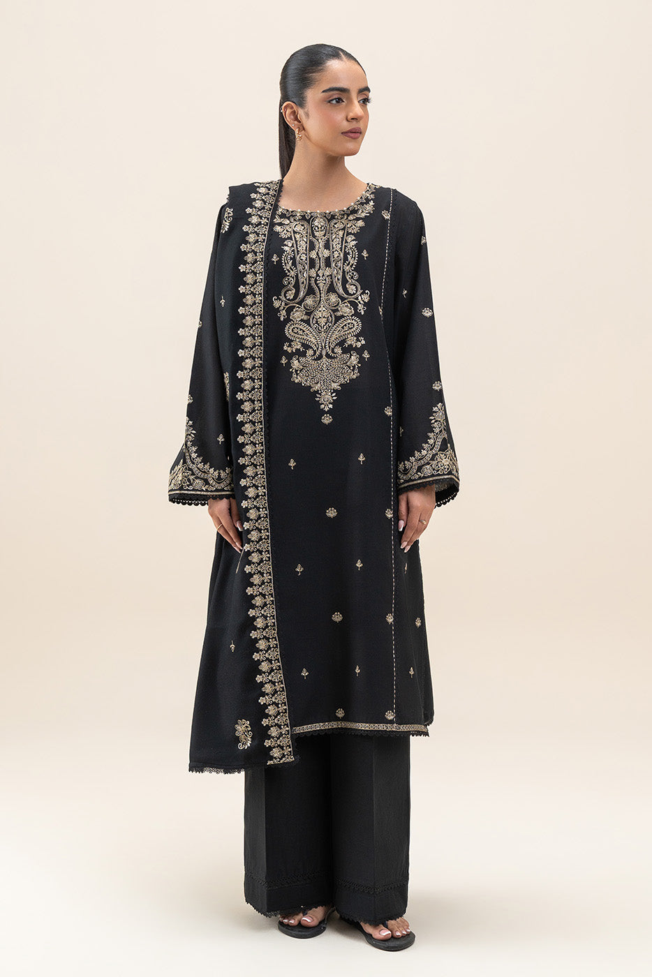 3 PIECE EMBROIDERED KHADDAR SUIT-GRAY DUST