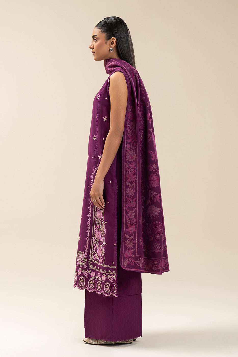 3 PIECE EMBROIDERED SLUB KHADDAR SUIT-TYRIAN PURPLE (UNSTITCHED)