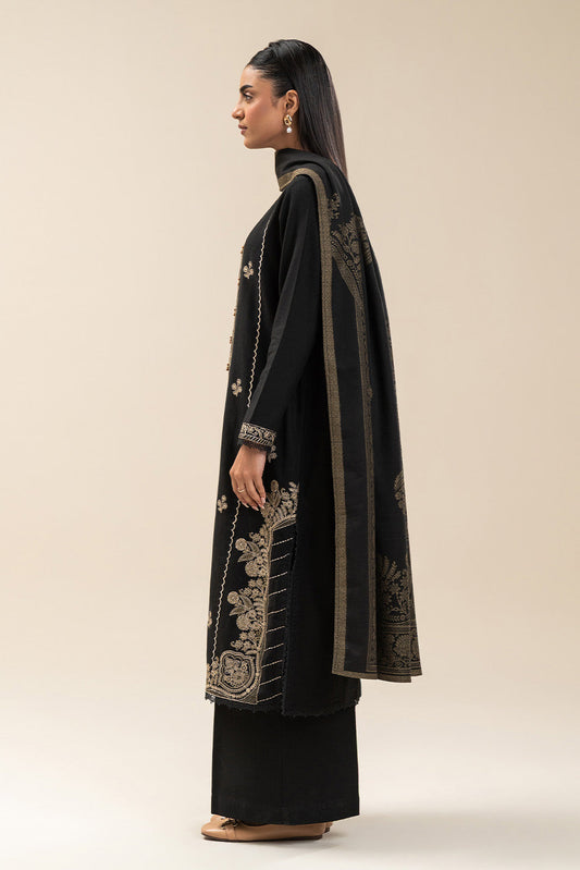 3 PIECE EMBROIDERED SLUB KHADDAR SUIT-GRAPHITE GLAM (UNSTITCHED)
