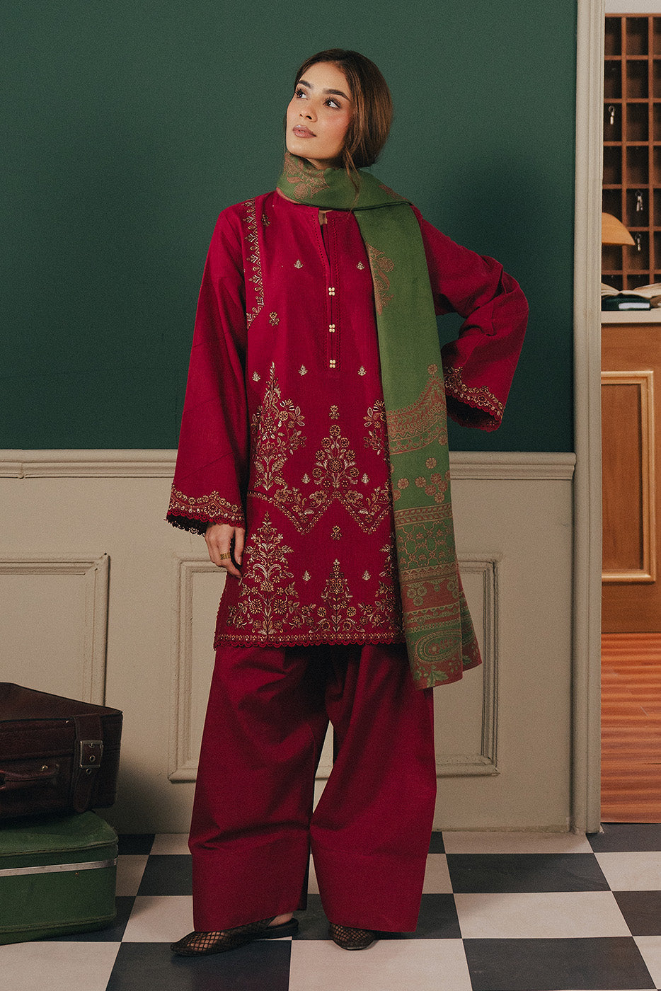 3 PIECE EMBROIDERED SLUB KHADDAR SUIT-POMPEIAN PASSION (UNSTITCHED)