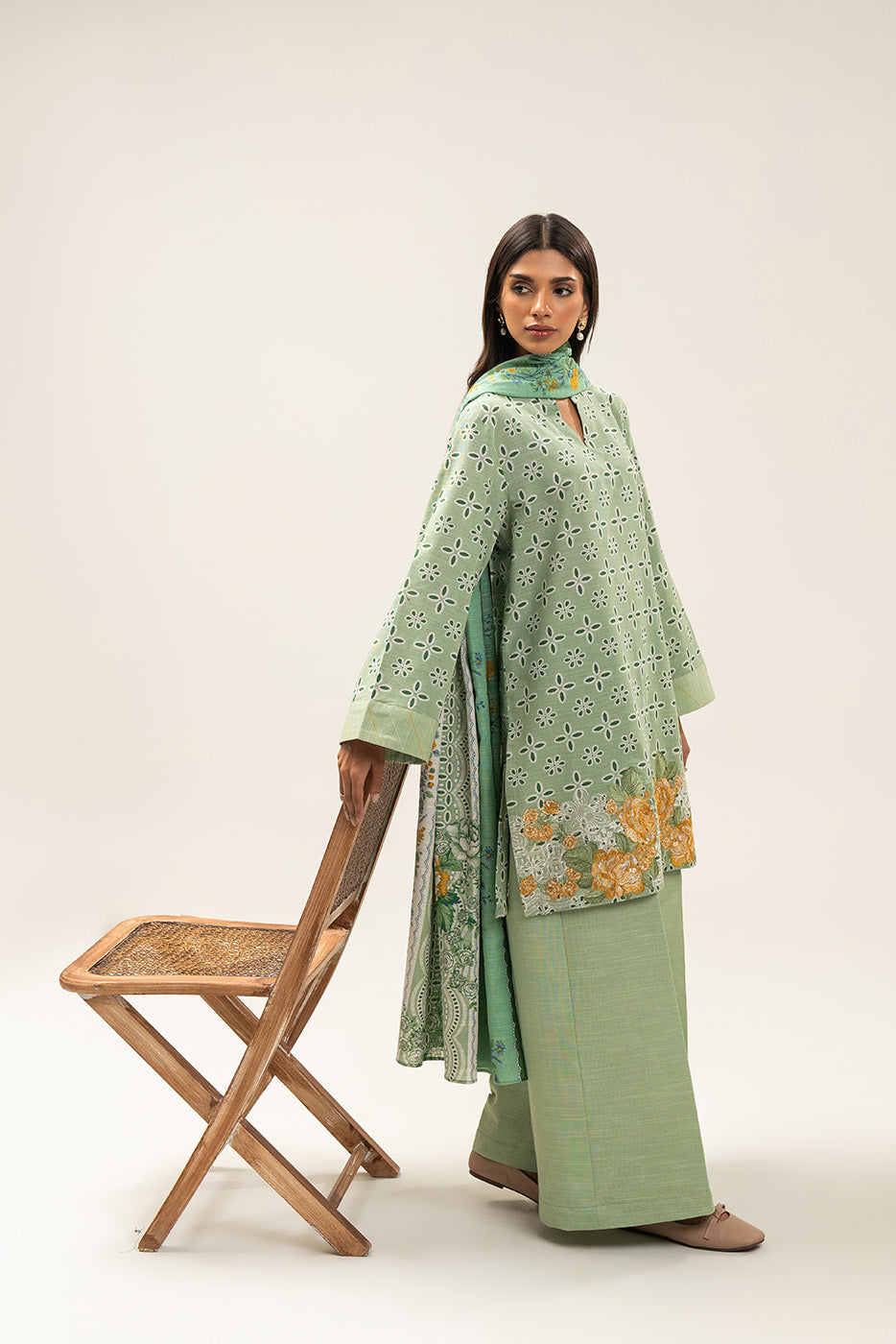 3 PIECE EMBROIDERED SLUB KHADDAR SUIT-SPRING VISAGE (UNSTITCHED)