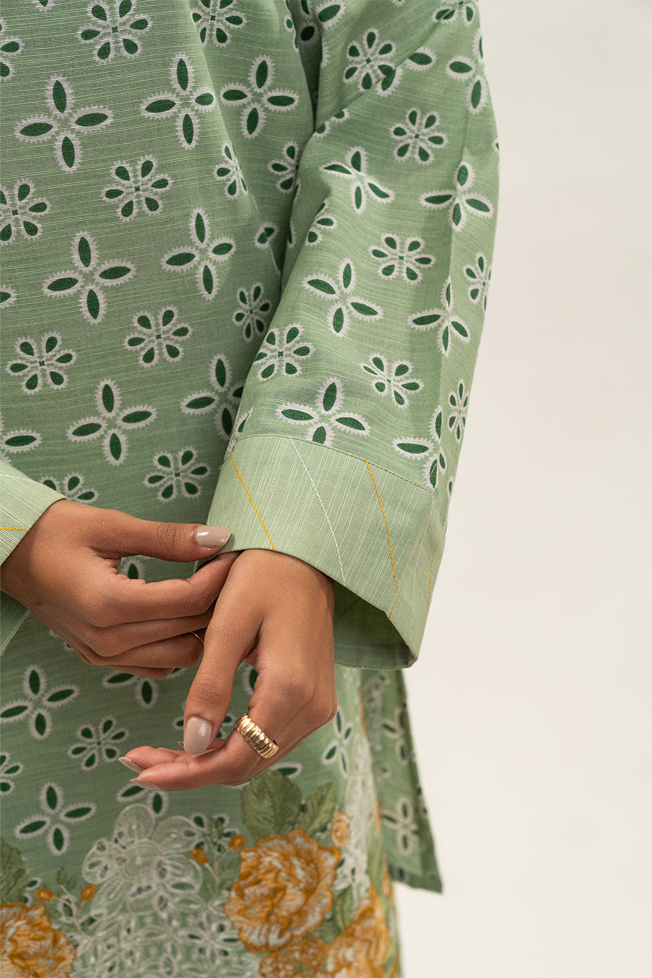 3 PIECE EMBROIDERED SLUB KHADDAR SUIT-SPRING VISAGE (UNSTITCHED)