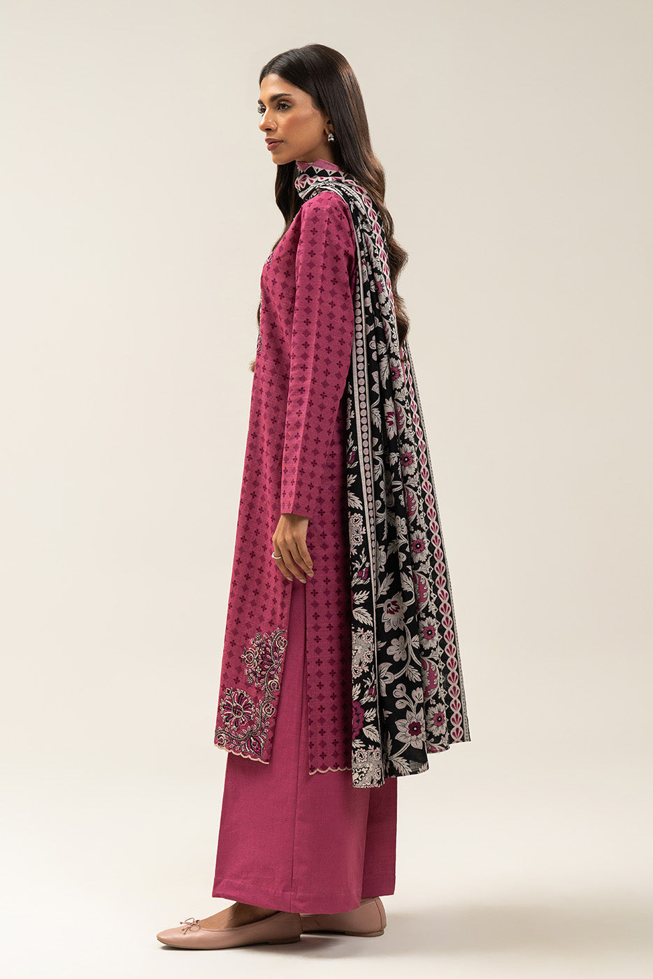 3 PIECE EMBROIDERED SLUB KHADDAR SUIT-CRIMSON EDGE (UNSTITCHED)