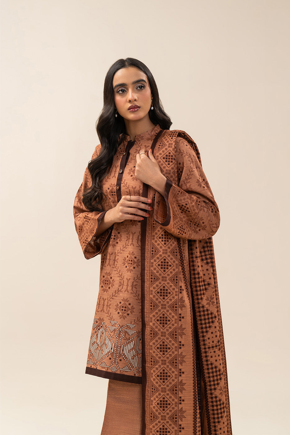 3 PIECE EMBROIDERED SLUB KHADDAR SUIT-BRONZE DUST (UNSTITCHED)