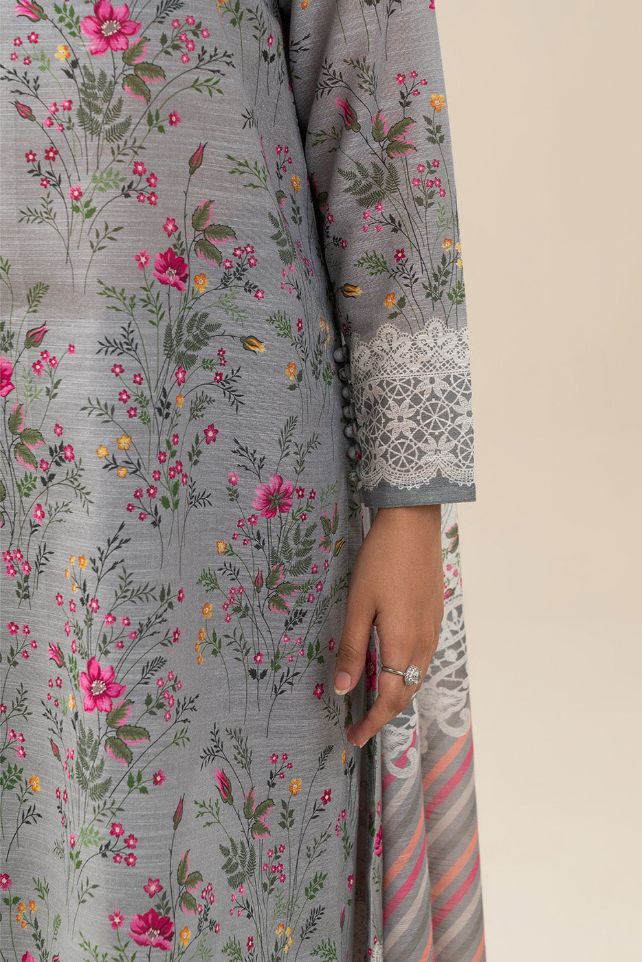 3 PIECE PRINTED SLUB KHADDAR SUIT-ASH BLOOM (UNSTITCHED)