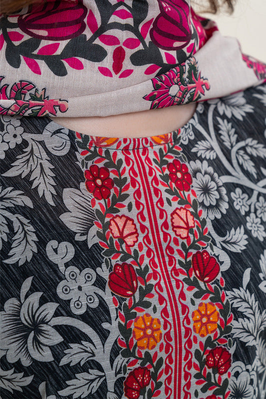 3 PIECE PRINTED SLUB KHADDAR SUIT-FLORAL BUNCH (UNSTITCHED)
