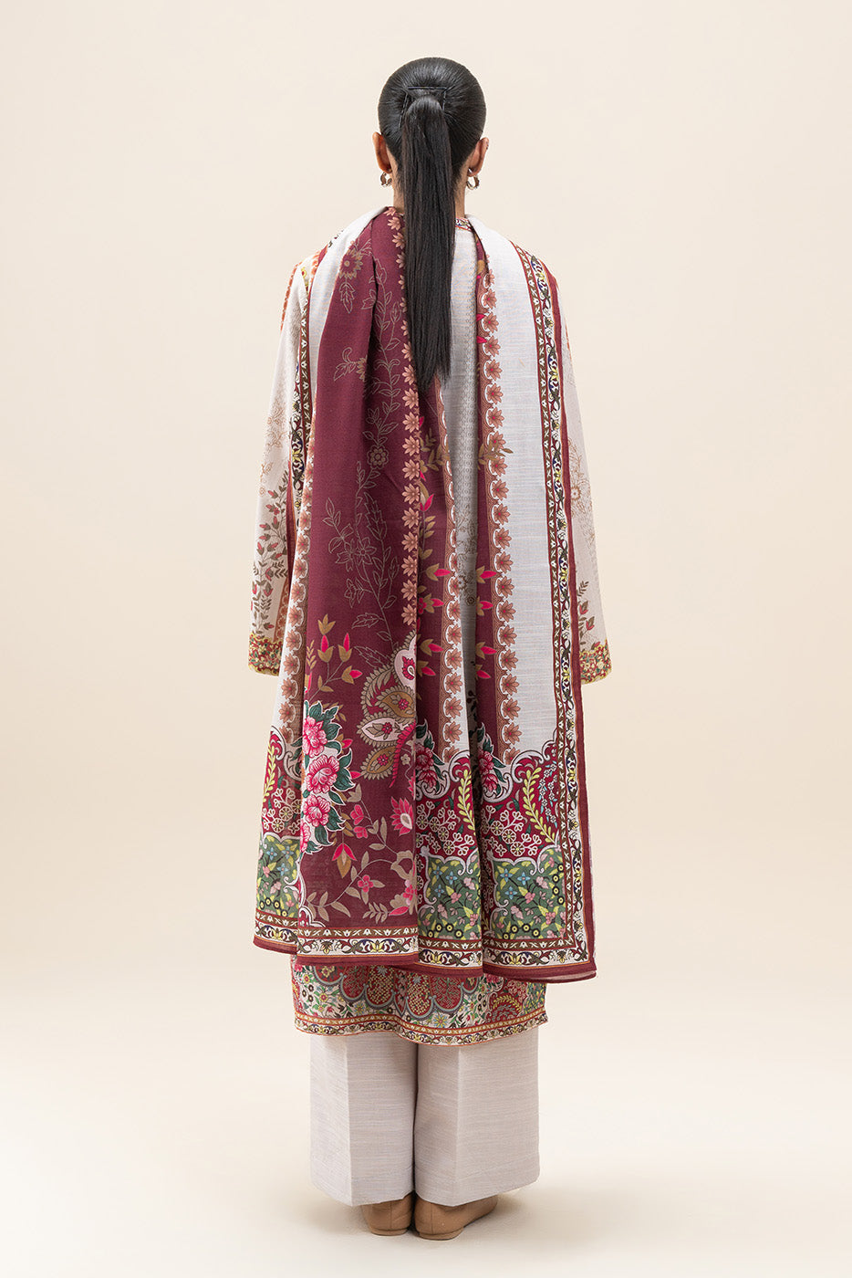 3 PIECE PRINTED SLUB KHADDAR SUIT-WHITE ALLURE