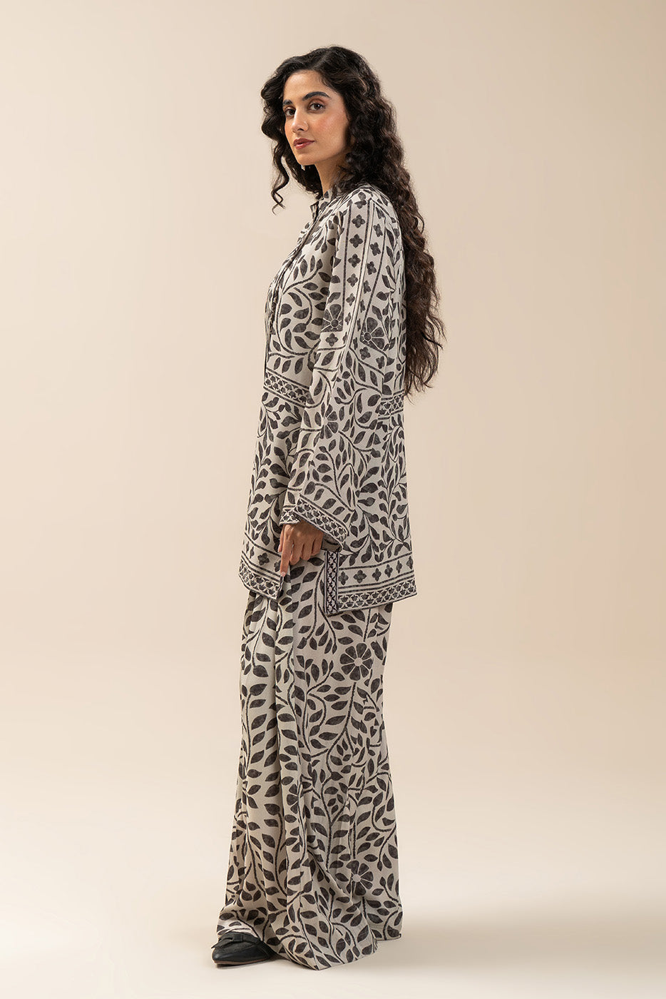 2 PIECE PRINTED LINEN SUIT-SAVANA FIELD (UNSTITCHED)