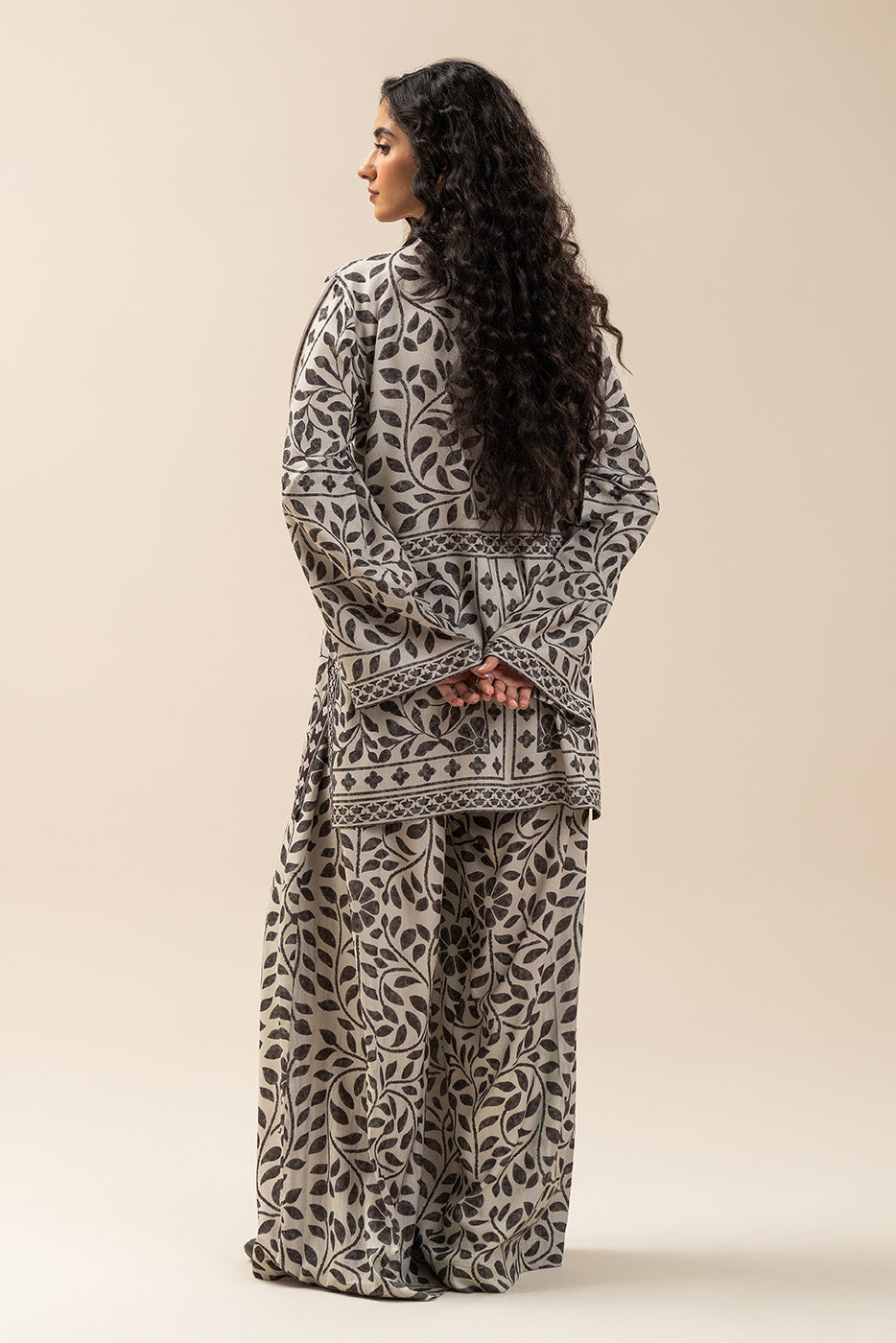 2 PIECE PRINTED LINEN SUIT-SAVANA FIELD (UNSTITCHED)