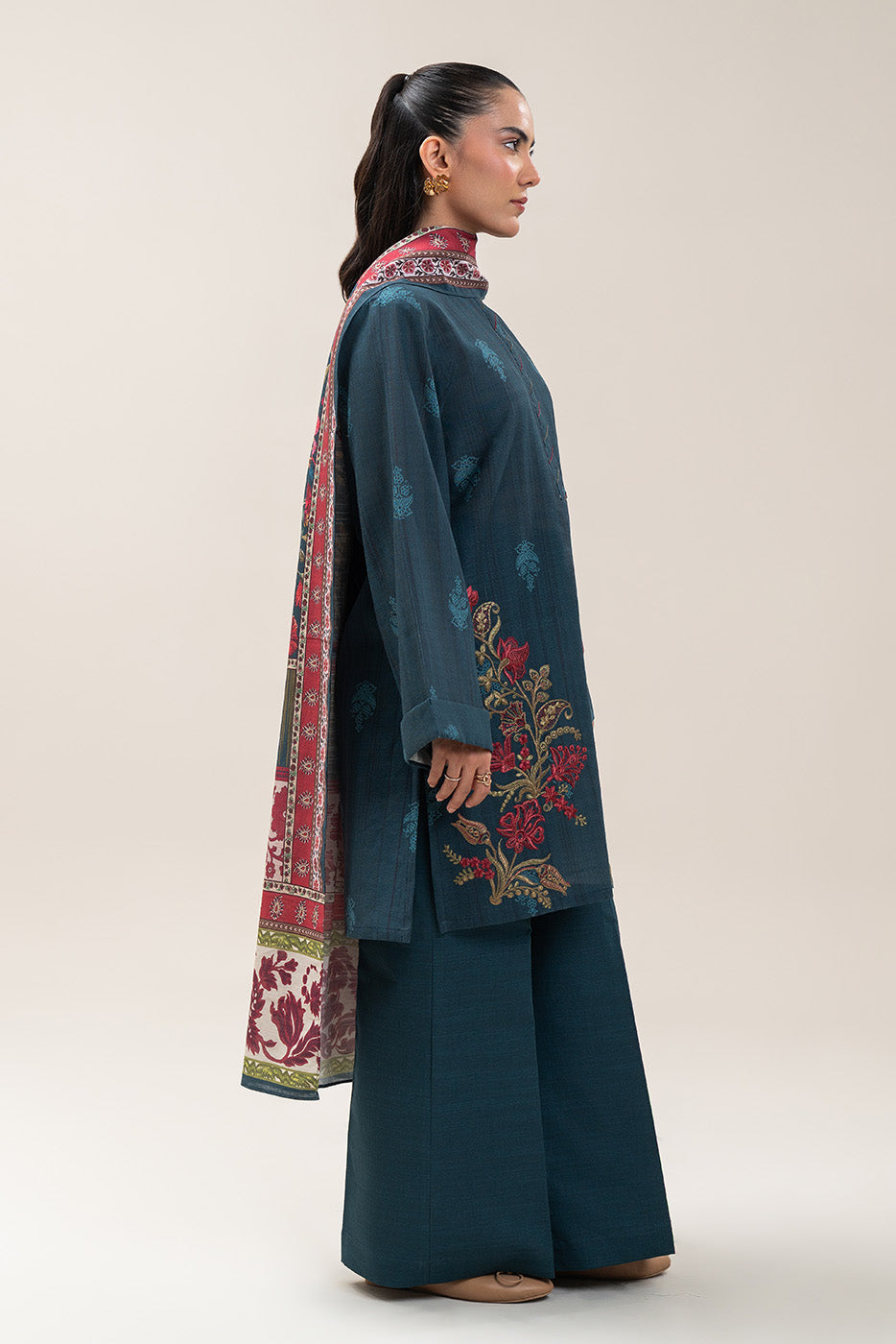 3 PIECE EMBROIDERED KHADDAR SUIT-SPRUCE MUSK (UNSTITCHED)