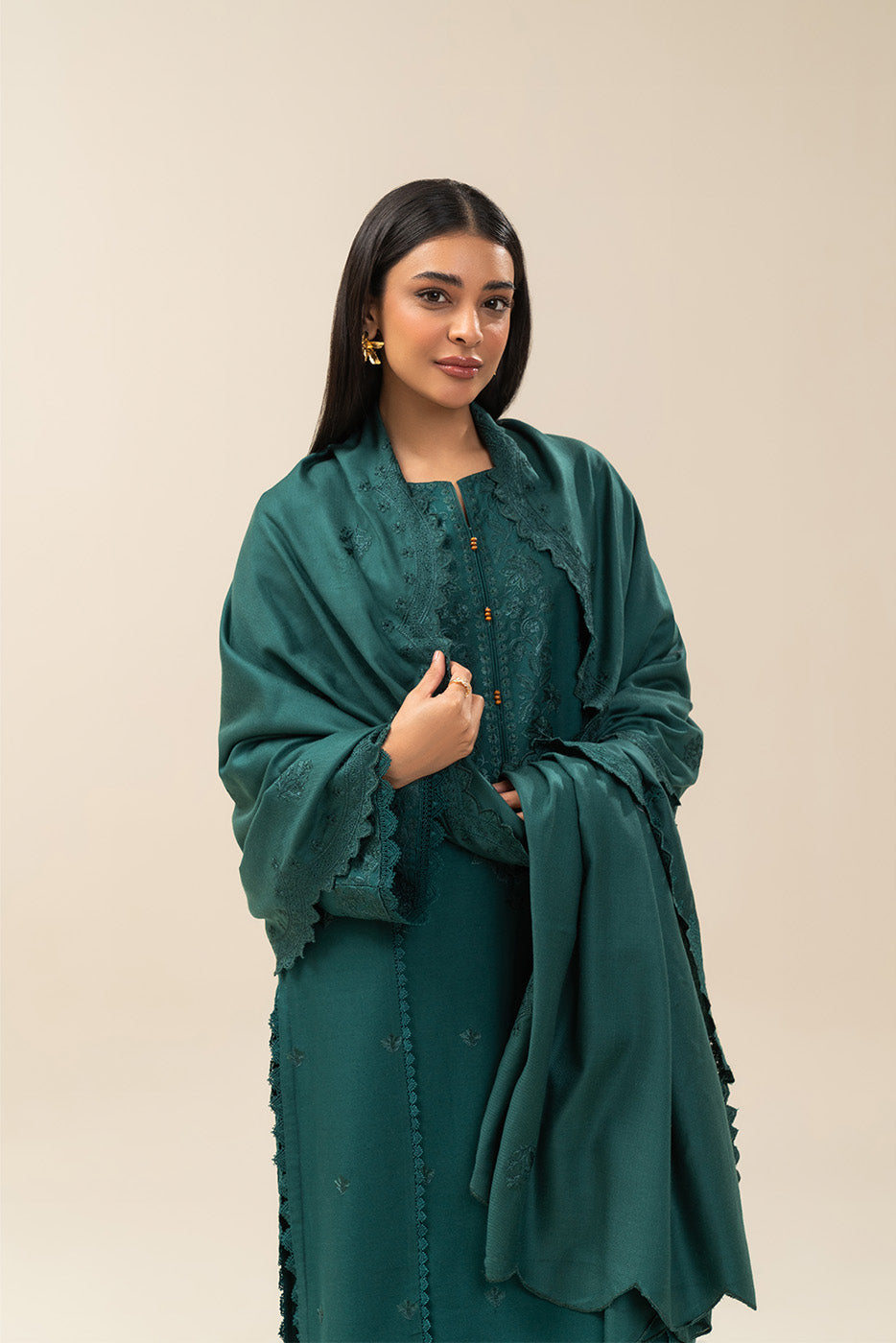 3 PIECE EMBROIDERED SLUB KHADDAR SUIT-MISTY TEALS (UNSTITCHED)