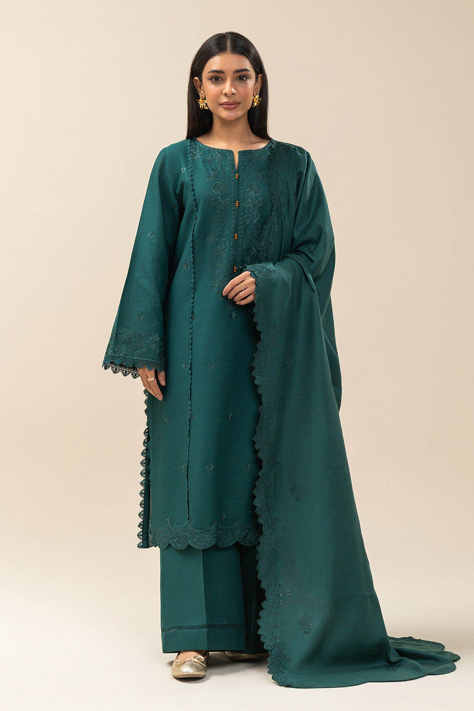 3 PIECE EMBROIDERED SLUB KHADDAR SUIT-MISTY TEALS (UNSTITCHED)
