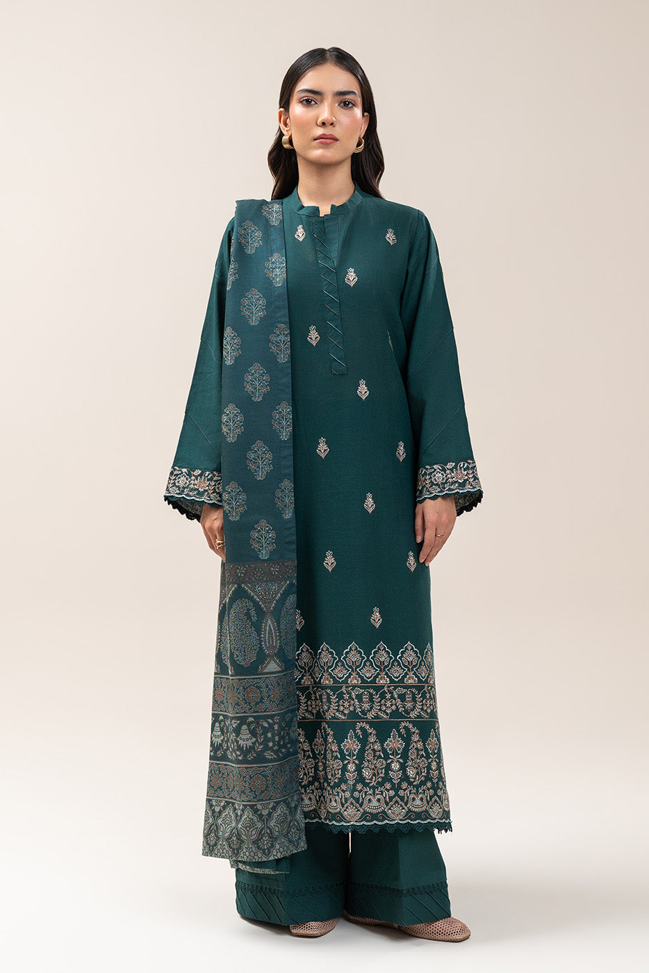3 PIECE EMBROIDERED KHADDAR SUIT-BLUE PINE (UNSTITCHED)