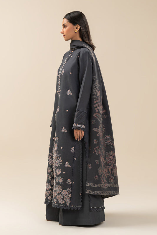 3 PIECE EMBROIDERED SLUB KHADDAR SUIT-GRAPHITE GREY (UNSTITCHED)