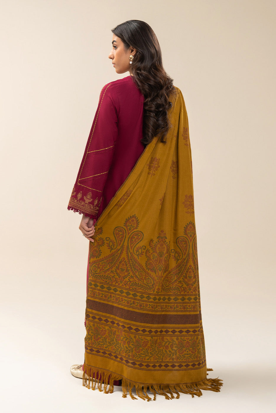 3 PIECE EMBROIDERED SLUB KHADDAR SUIT-SAFFRON RED (UNSTITCHED)