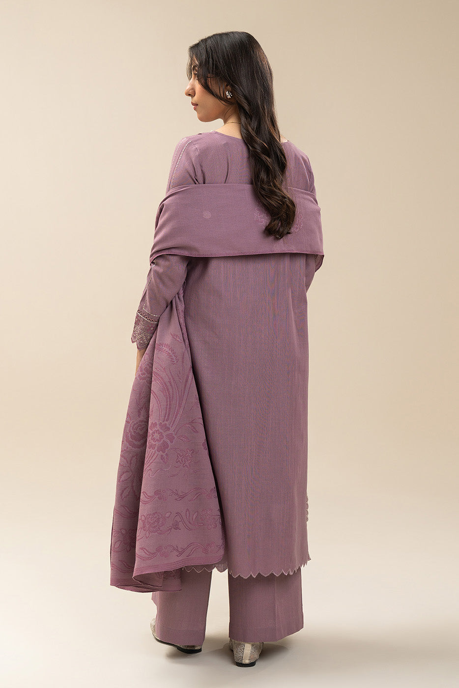 3 PIECE EMBROIDERED SLUB KHADDAR SUIT-ANTIQUE MAUVE (UNSTITCHED)