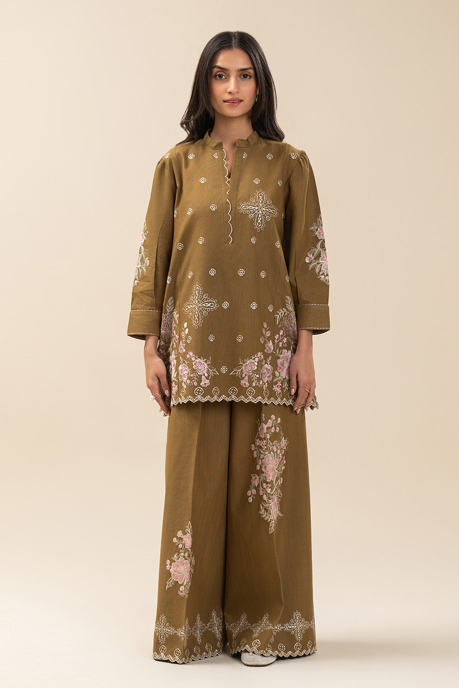 2 PIECE EMBROIDERED SLUB KHADDAR SUIT-SAGE BLOOM (UNSTITCHED)