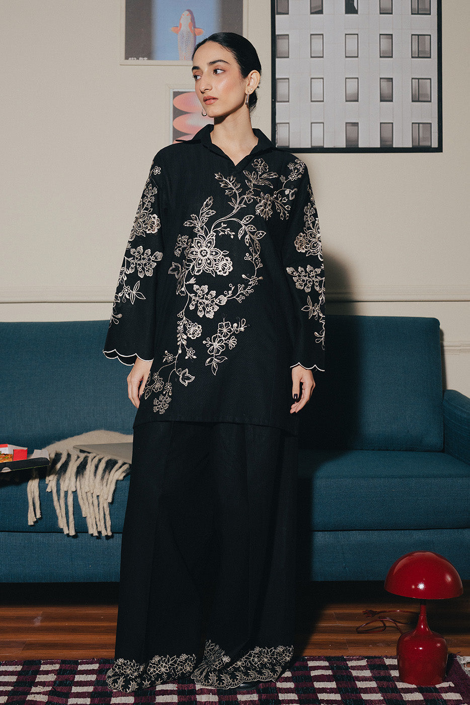 2 PIECE EMBROIDERED SLUB KHADDAR SUIT-OBSIDIAN GLINT (UNSTITCHED)