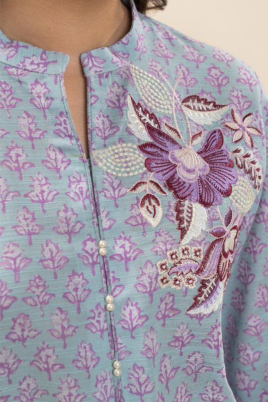 3 PIECE EMBROIDERED SLUB KHADDAR SUIT-ICY LILAC (UNSTITCHED)