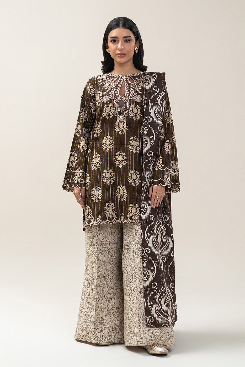 3 PIECE EMBROIDERED KHADDI JQ SUIT-CEDAR TAUPE (UNSTITCHED)