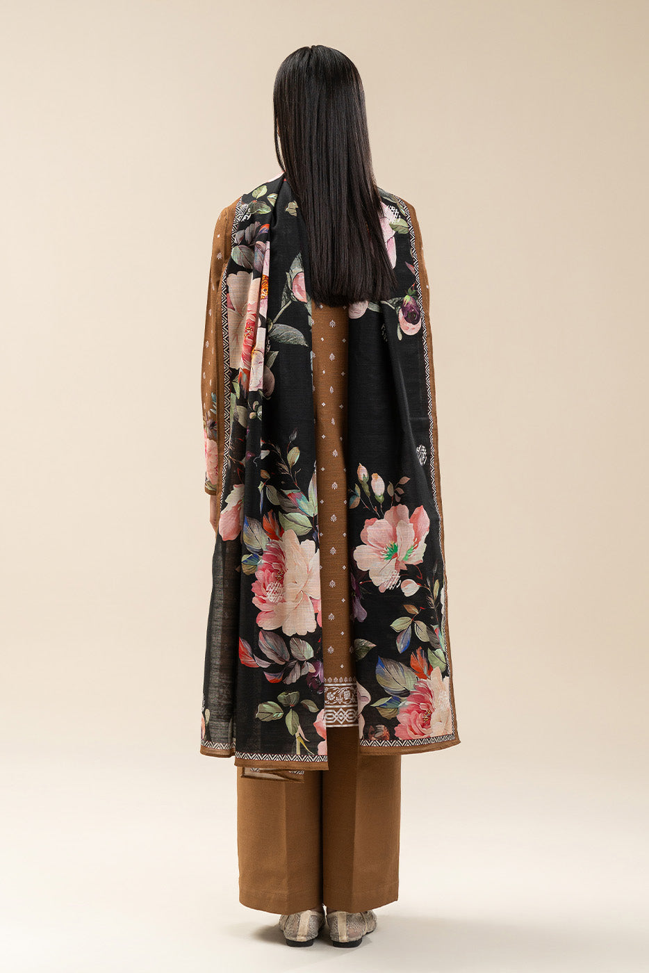 2 PIECE PRINTED SLUB KHADDAR SUIT-RUSSET MIST (UNSTITCHED)