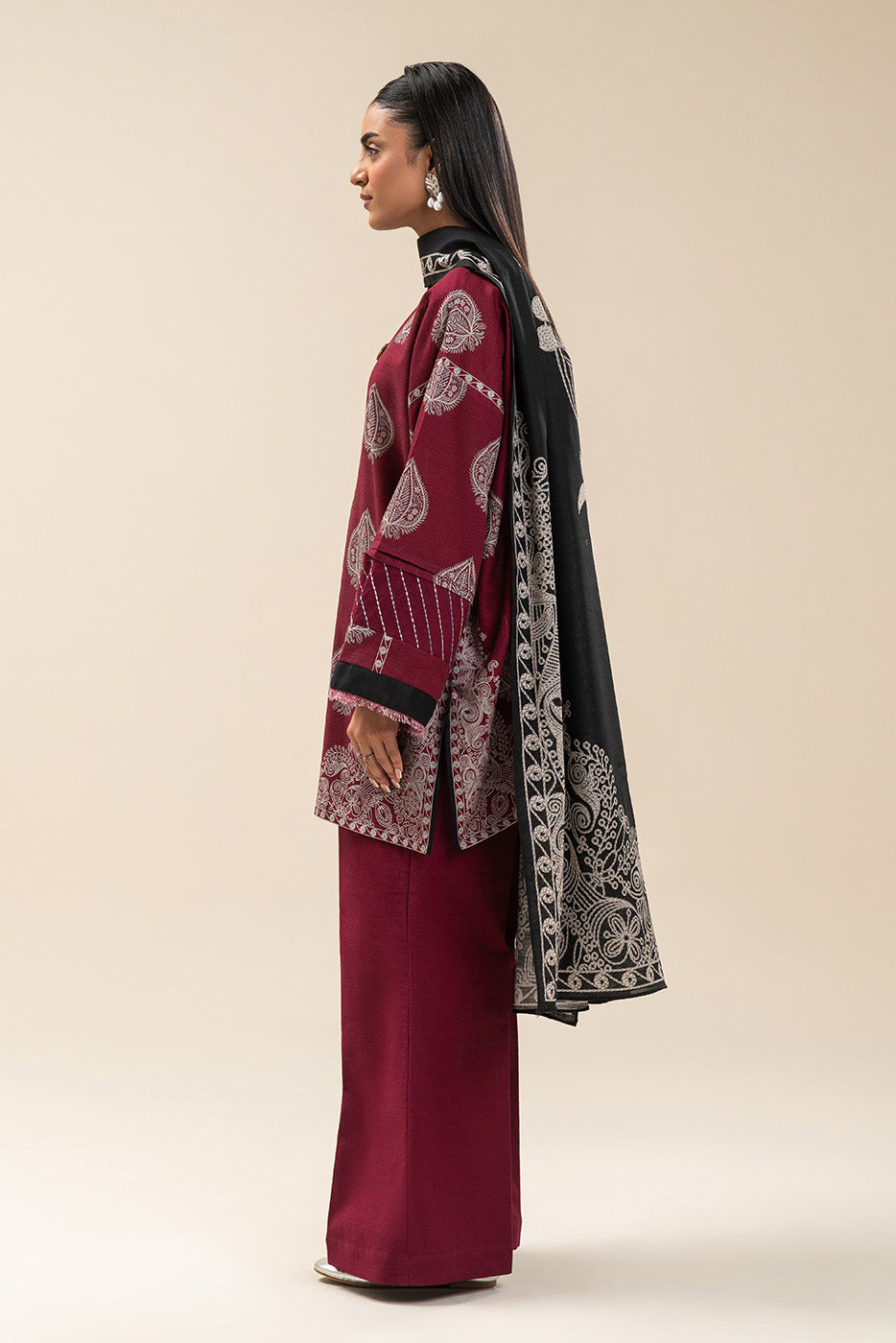 3 PIECE PRINTED SLUB KHADDAR SUIT-GARNET GLINT (UNSTITCHED)