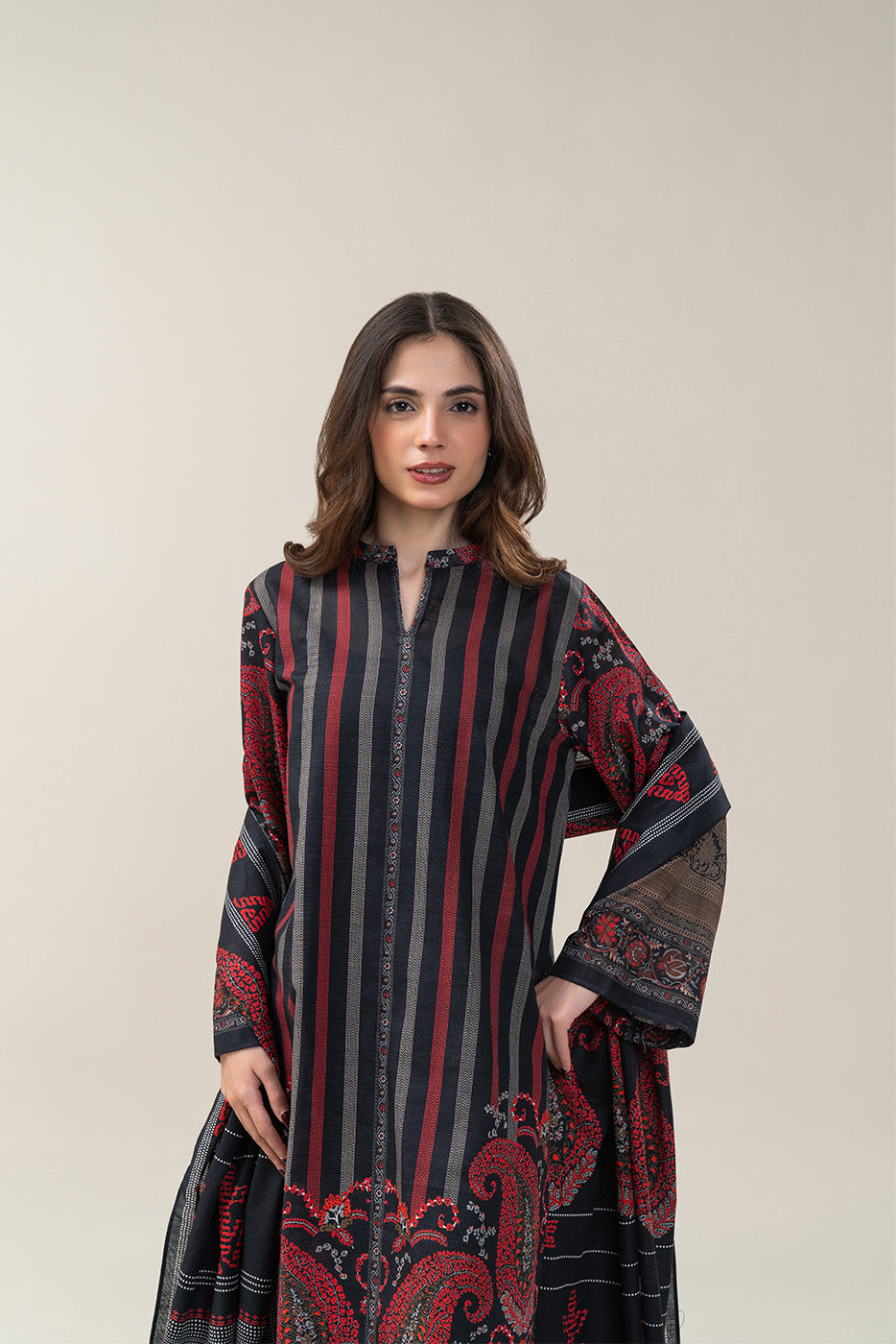3 PIECE PRINTED SLUB KHADDAR SUIT-MIDNIGHT GLAM (UNSTITCHED)