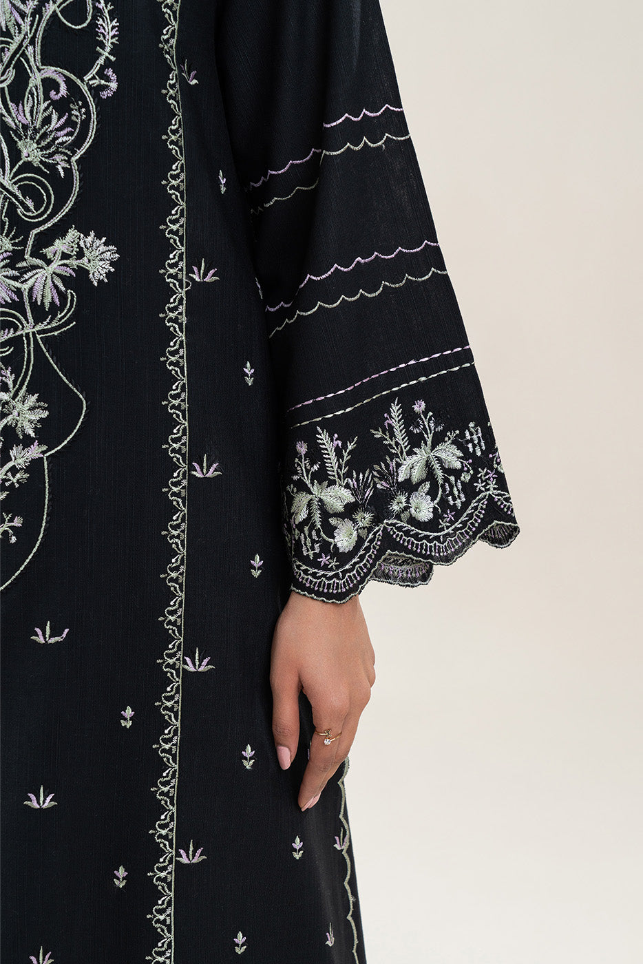 3 PIECE EMBROIDERED SLUB KHADDAR SUIT-MOONLIGHT ECHO (UNSTITCHED)