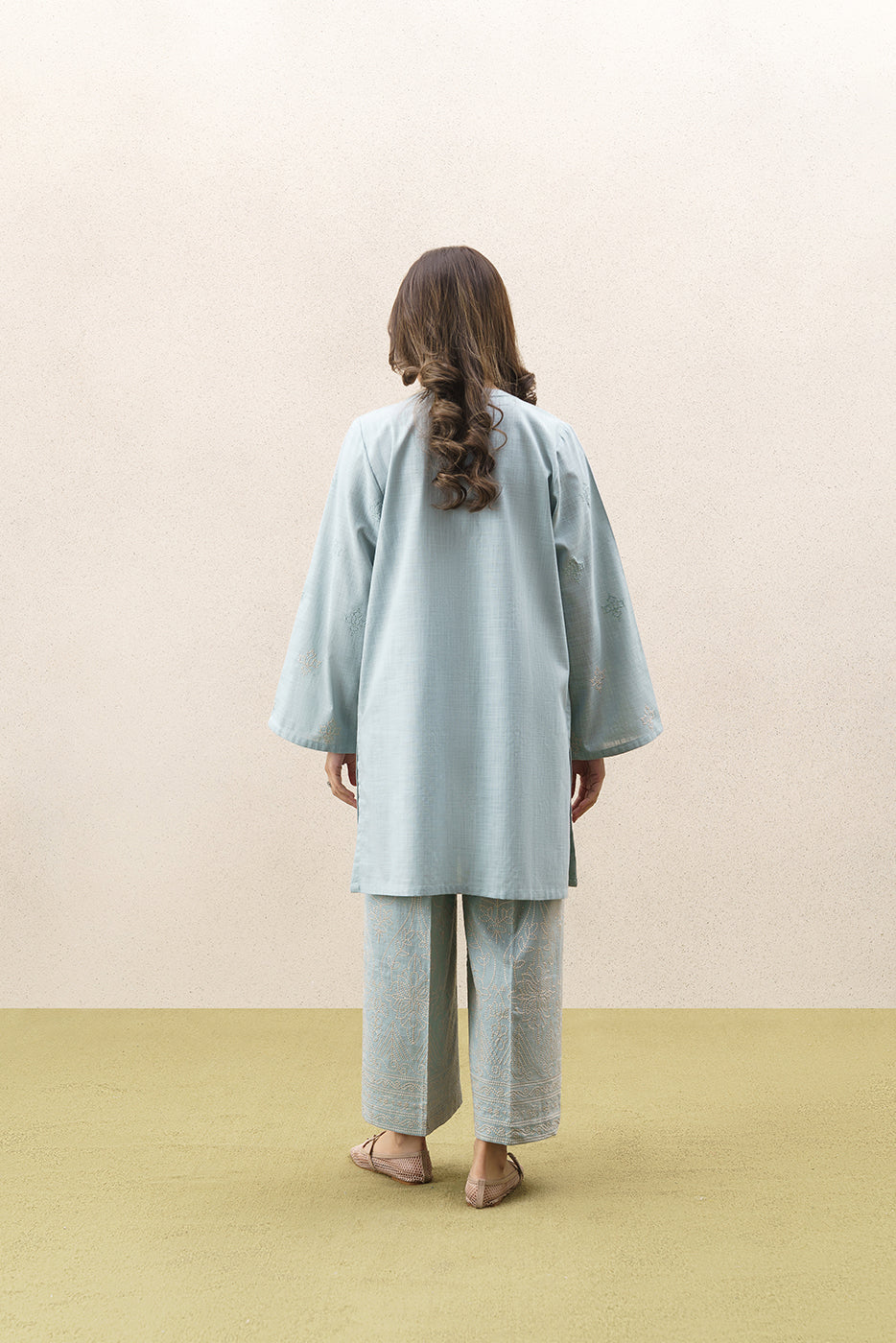 2 PIECE EMBROIDERED TWO WAY SLUB SUIT (PRET)