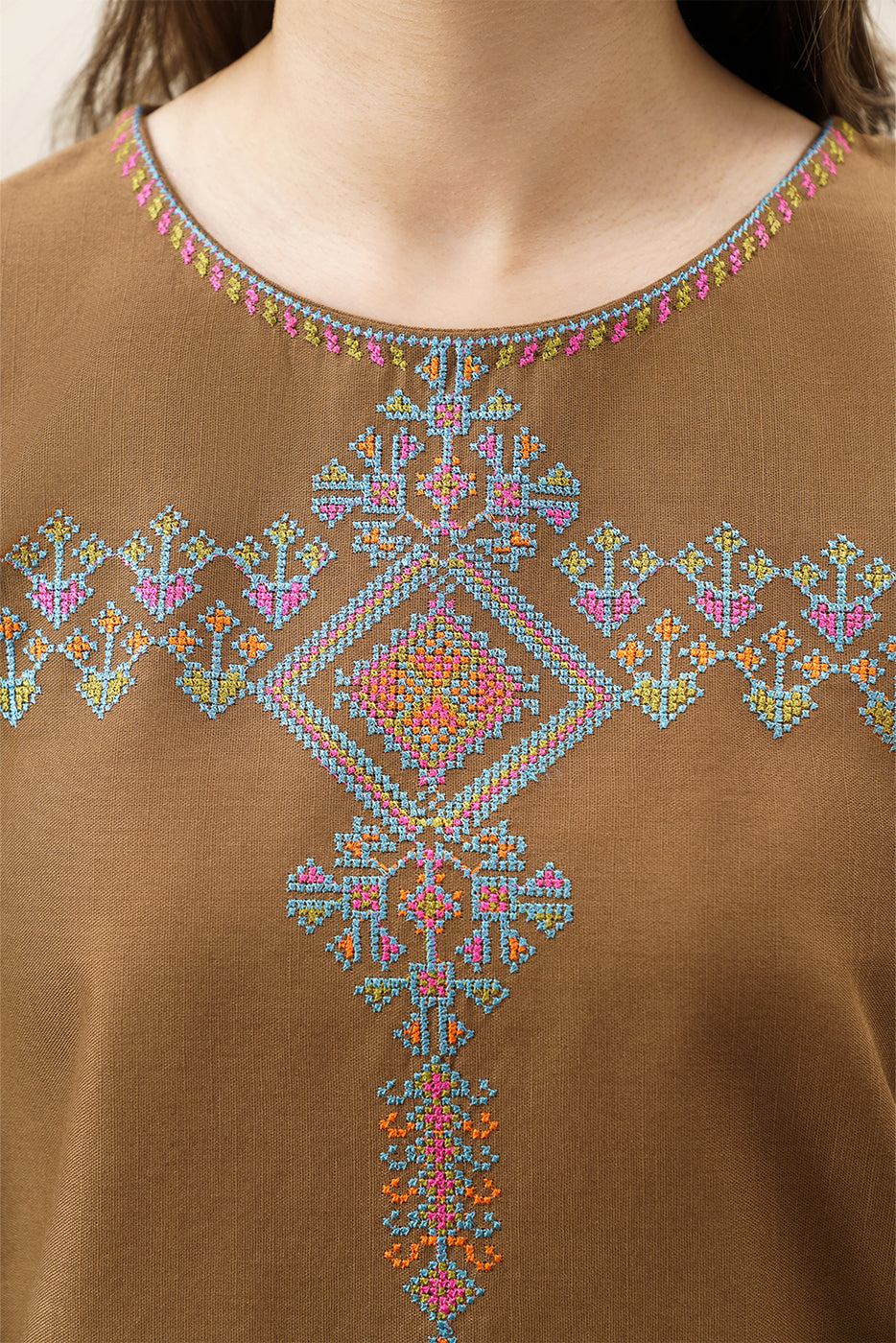 2 PIECE EMBROIDERED SLUB KHADDAR  SUIT (PRET)