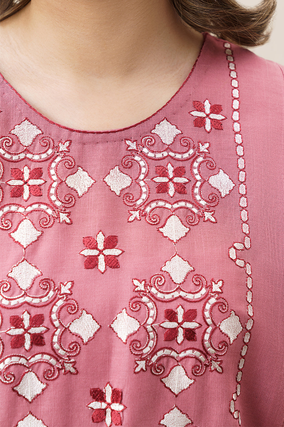 2 PIECE EMBROIDERED SLUB KHADDAR SUIT (PRET)