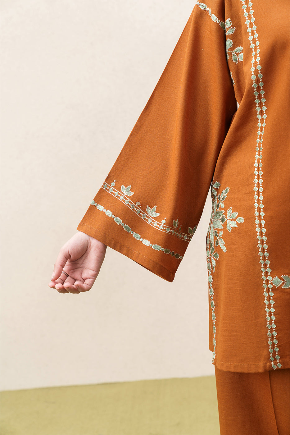 2 PIECE EMBROIDERED SLUB KHADDAR SUIT (PRET)