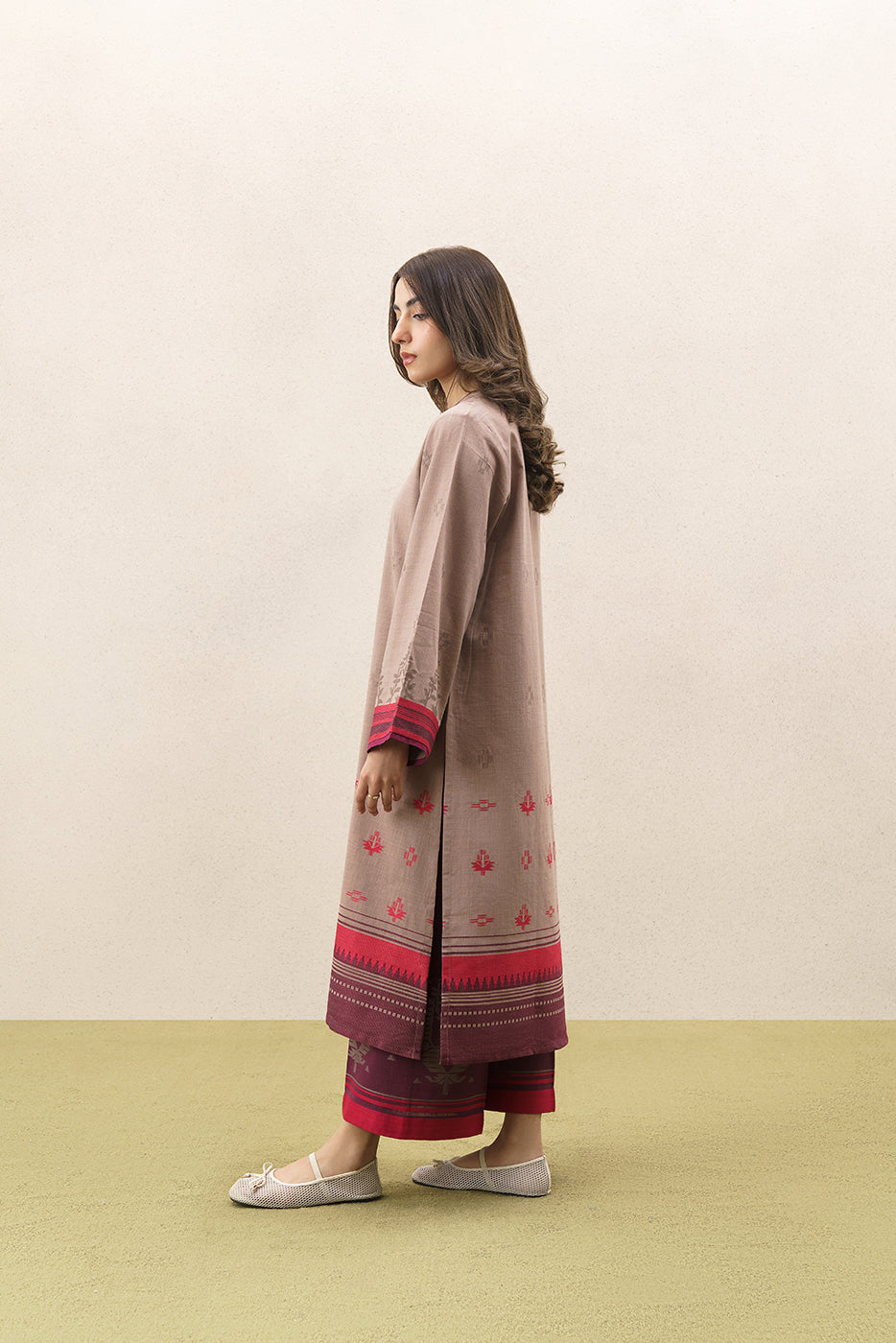 2 PIECE SOLID JACQUARD SUIT (PRET)