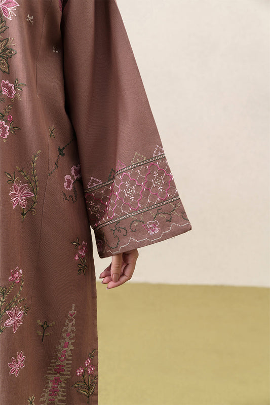 3 PIECE EMBROIDERED SLUB KHADDAR SUIT (PRET)