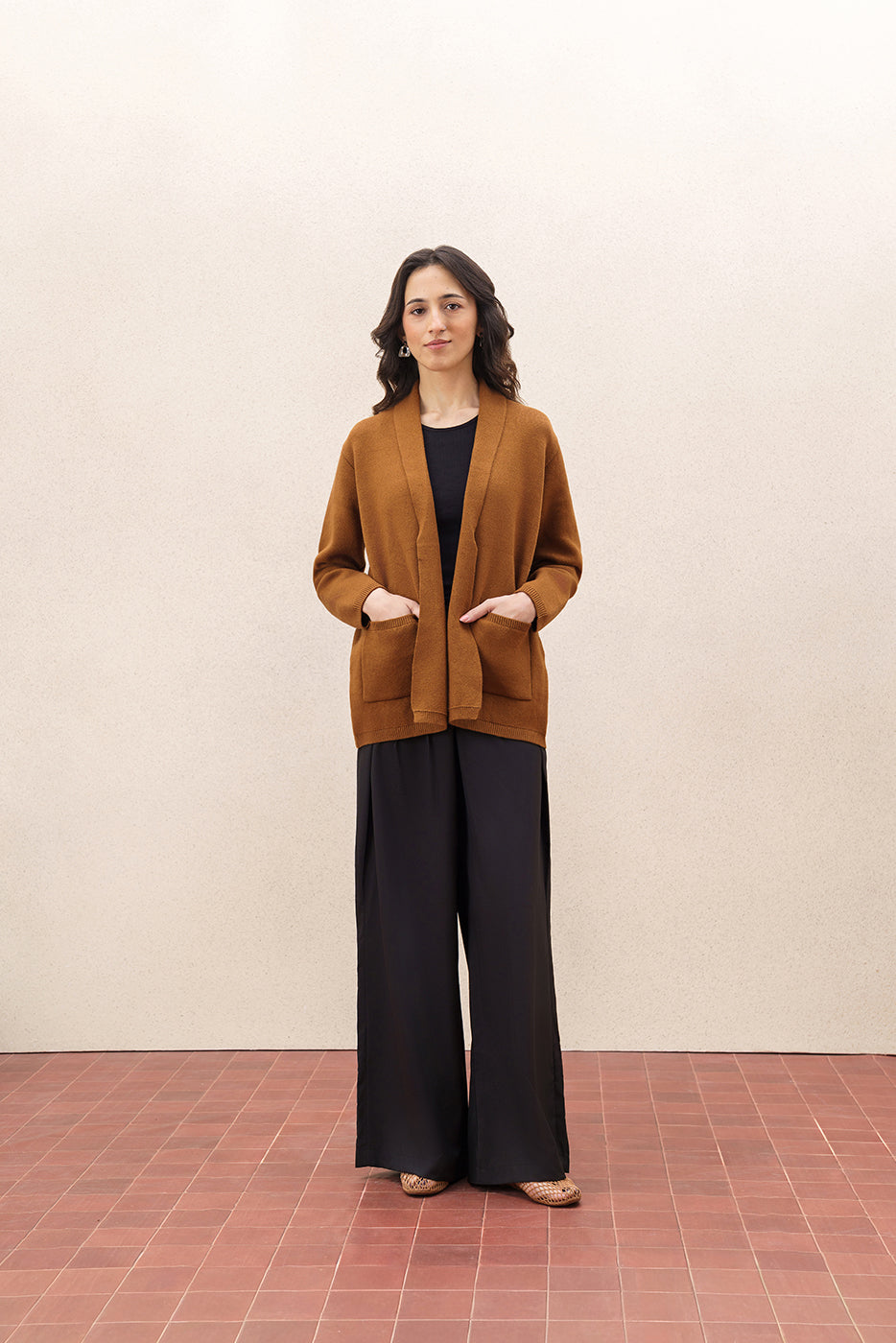 FINE KNIT FRONT OPEN SHRUG