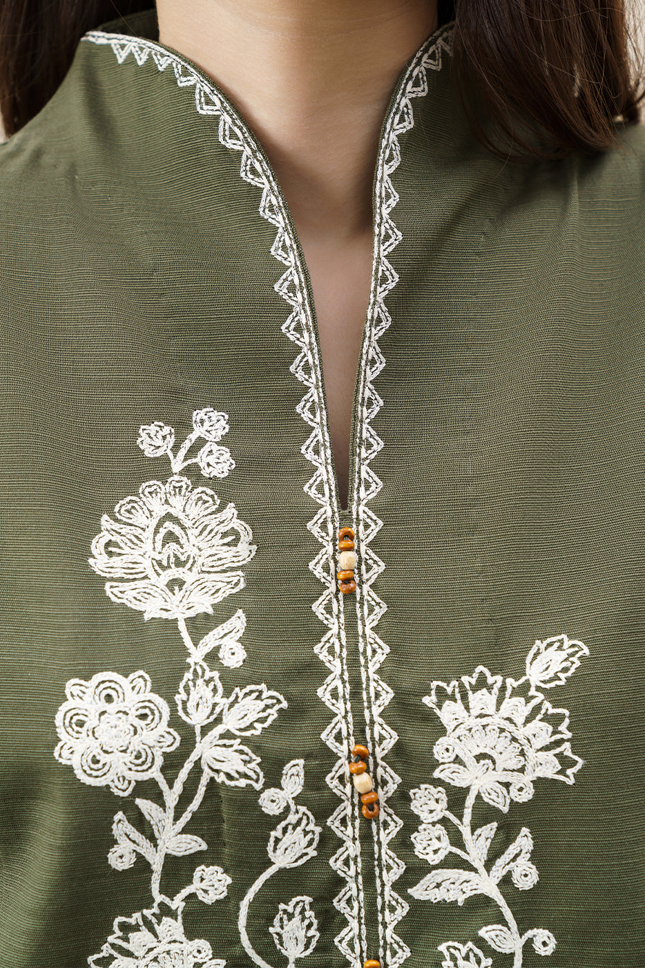 2 PIECE EMBROIDERED SLUB KHADDAR SUIT (PRET)